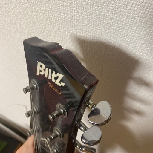 Britz セミアコースティックギター