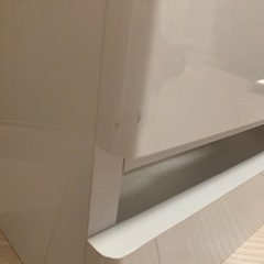 wifiルーター　ケーブルボックスの画像