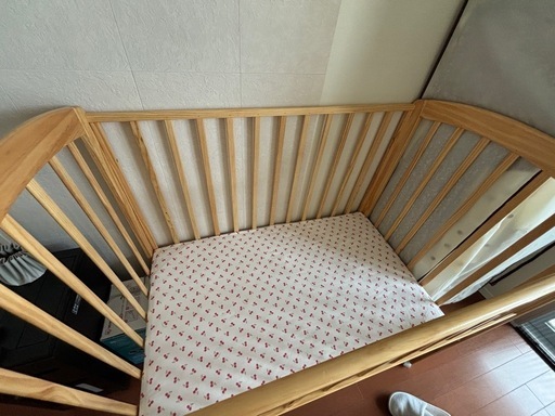 70×120cm カトージ ハイシートベビーベッド ナチュラル　マットレス付き 