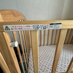70×120cm カトージ ハイシートベビーベッド ナチュラル　マットレス付き の画像