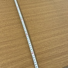 木目ダイニングテーブル　2人掛け　ライトブラウンの画像