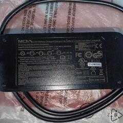 電動自転車バッテリー充電器の画像