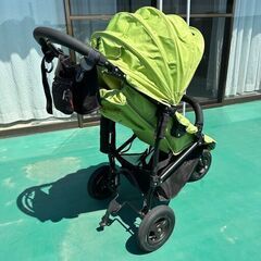 【値下げ】エアバギー中古 AirBuggy COCO BRAKE ココ ブレーキ 3輪ベビーカー グリーンアップルの画像
