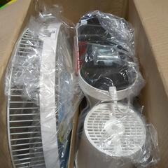 壁掛け扇風機の画像