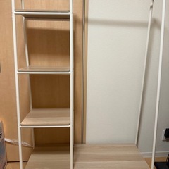 【お譲り決定しました】（28日午後から取りに来れる方 ）収納棚つ...