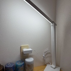 調光デスクライトの画像