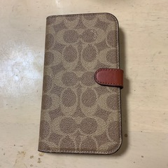 iPhone15プラスケース