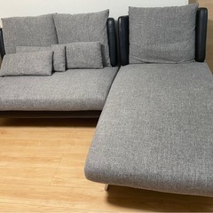 5/5まで 3人掛け ソファー クッション付き グレー 黒