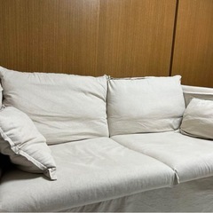 「半額以下」IKEA BACKSÄLEN 2人掛けソファの画像