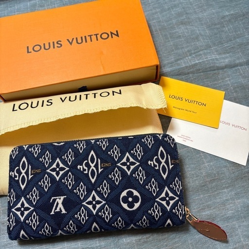 LOUIS VUITTON ルイヴィトン　長財布 ※限定生産
