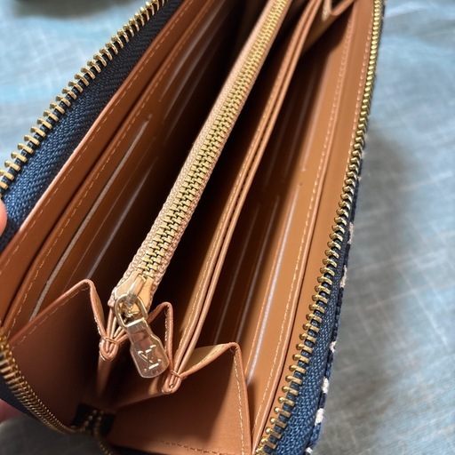 LOUIS VUITTON ルイヴィトン　長財布 ※限定生産　
