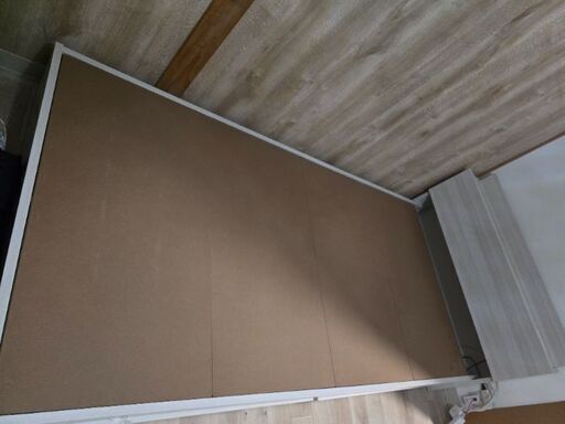 受け渡し者決定★美品★定価3万円のシングルベッド