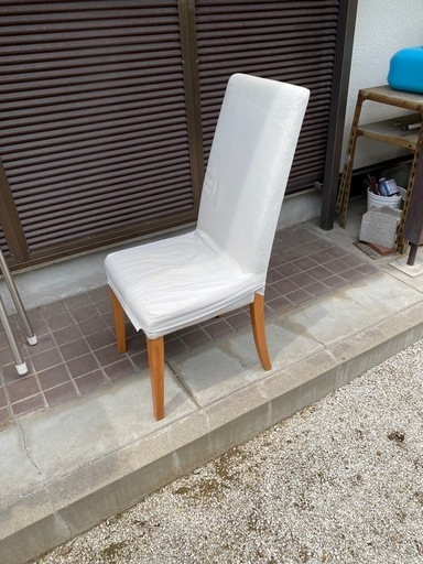 【再々値下・早い方優先】イタリア産  伸縮ダイニングテーブルセット（テーブル　W2200〜1300 x D845 x H750）　椅子