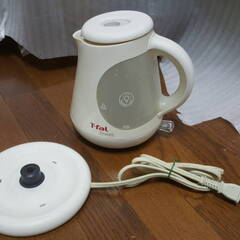 T-fal ティファール 電気ケトル ファーレ ホワイト 1L KO3050JP 本体のみ 動作確認済みの画像