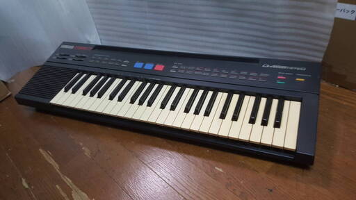 YAMAHA ヤマハ電子ピアノ電子キーボードPSR-7 本体のみ 動作確認 YAMAHA ヤマハ電子ピアノ電子キーボードPSR-7 本体のみ 動作確認
