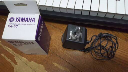 YAMAHA Piaggero ピアジェーロ 61鍵電子ピアノ NP-11 (AC YAMAHA Piaggero ピアジェーロ 61鍵電子ピアノ NP-11 (AC