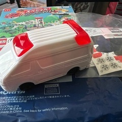 【受渡し者決定
】トミカ（ハッピーセット）1台救急車①の画像