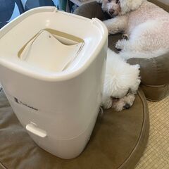 【美品】ワンコたちの糞尿ニオイが漏れない！　PadLocker本体のみですの画像