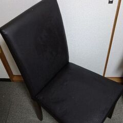 Mauraダイニングセットの椅子の画像