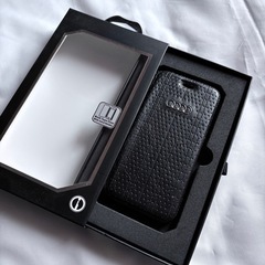 AUDI 公式ライセンス商品 iPhoneSE2/SE3 手帳型ケース Audi ブラックの画像