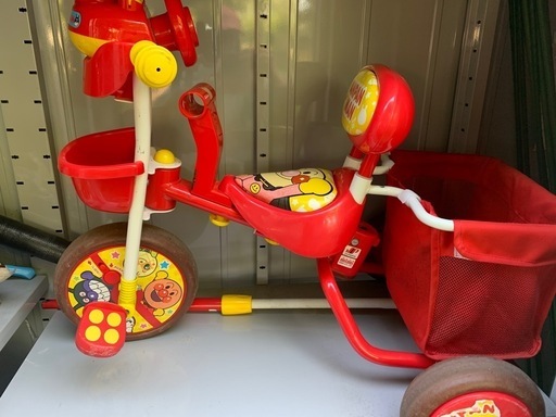 アンパンマン三輪車 (こいちゃん) 朽網のキッズ用品《その他》の アンパンマン三輪車 (こいちゃん) 朽網のキッズ用品《その他》の