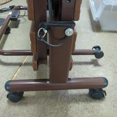 折り畳みベッドの画像