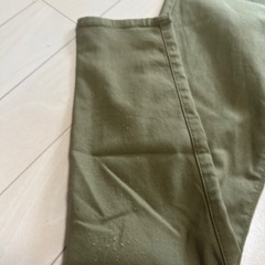 GU 140スキニーパンツの画像