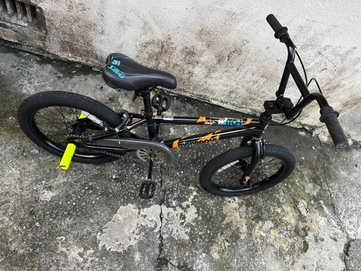 18インチMongoose Switch BMXバイク自転車街乗りストリート ?プロフ必読 