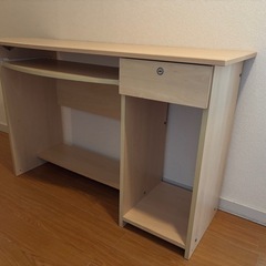 机 PCデスク121×70×40.5
