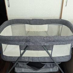 折畳式ベビーベッド