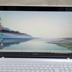 🐸VAIO🌟SVF153B1GN🌟美品白🌟SSD🌟WIN11🌟Office2021の画像