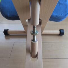 プロポーションチェア ブルーの画像