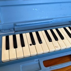 YAMAHA メロディオン 青の画像