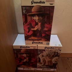 ワンピース　フィギュア3体セット