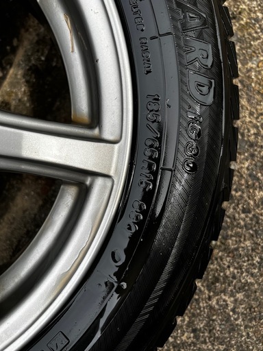 YOKOHAMA スタッドレスタイヤ 185/65R15