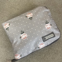 Lesportsacの折りたたみバッグです☺️の画像