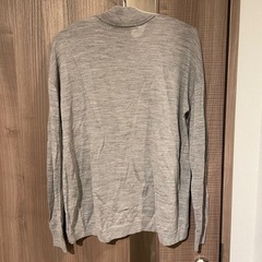 UNIQLO ハイネックセーターの画像