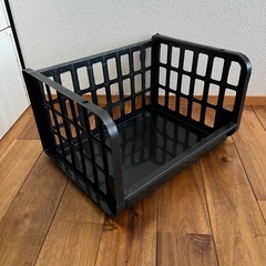 収納カゴ