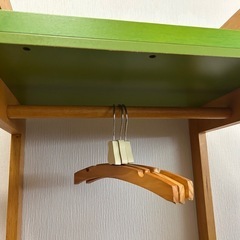 木製ナチュラル系ハンガーラック(子ども用)の画像