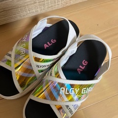 1.2回着用のみ★20cmサンダルの画像