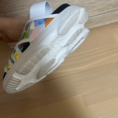 1.2回着用のみ★20cmサンダルの画像