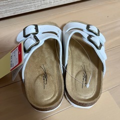 新品★バースデイ18cmサンダルの画像