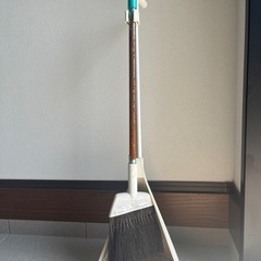 ほうき、ちりとり自立式