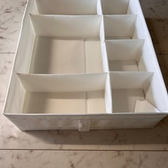 IKEA SKUBB スクッブ 収納ボックス ホワイト 44×34×11cm の画像