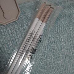 新品 メイクブラシ3本