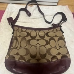 ♦️最終値下げ♦️COACH シグネチャー ショルダーバッグの画像