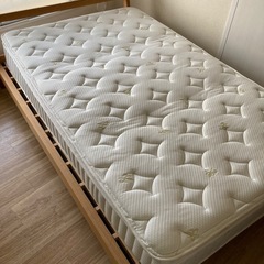 【美品】無印良品・ニトリ　セミダブルベッド