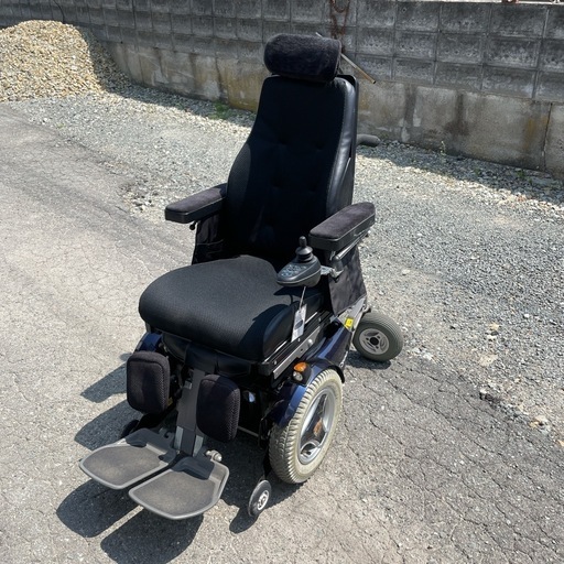 再度値下げしました。電動車椅子① バッテリー２個付 商品説明最後までお読み下さい 再度値下げしました。電動車椅子① バッテリー2個付 商品説明