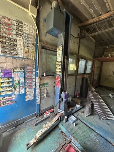 （決まりました！）2柱リフト 200v