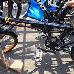 【中古】20インチ　自転車　ネイビー×ブラック×オレンジ×ライトブラウン　CHEROKEE SE　Jeep®　チェロキー　ジープの画像